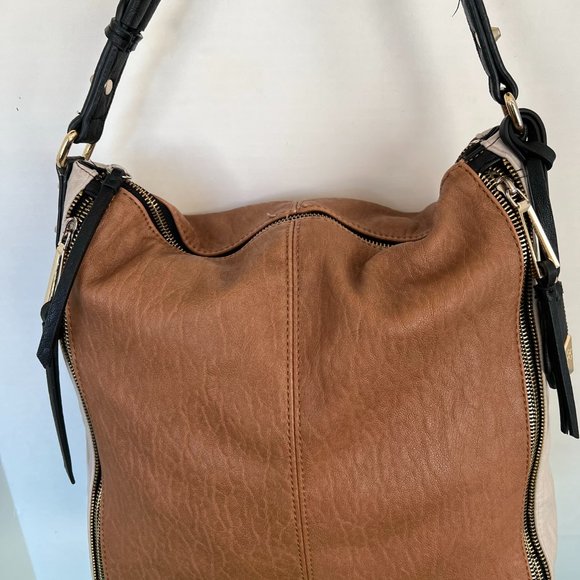 Jessica Simpson Tan And Cream Slouch Bag - Picture 11 of 12